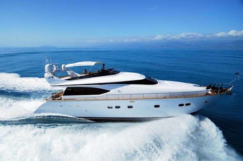 yakos (2) - Yacht Charter Genova & Boat hire in Fr. Riviera & Tyrrhenian Sea 1