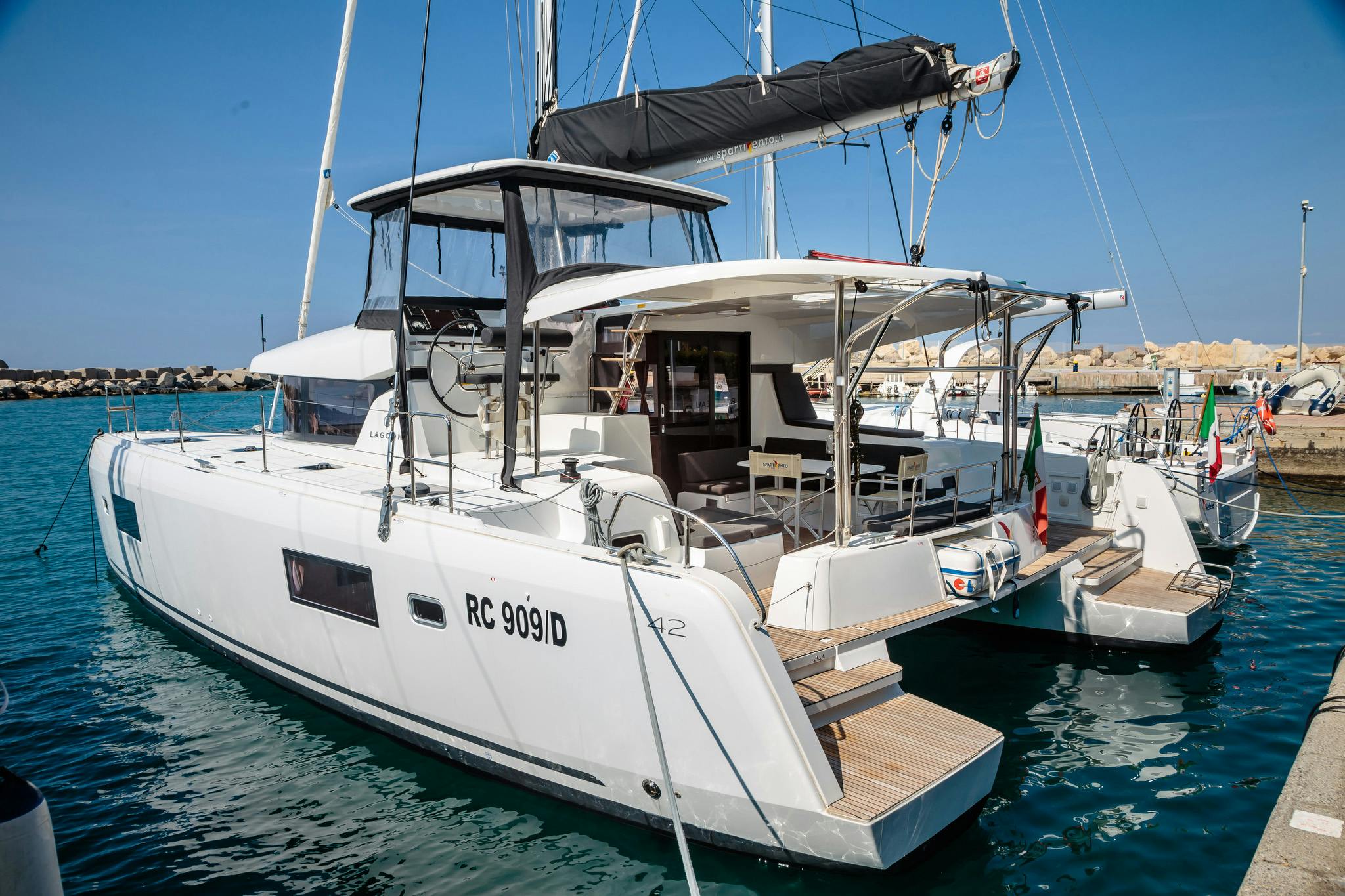 Lagoon 42 - Yacht Charter Tuscany & Boat hire in Italy Tuscany Castiglioncello Marina Cala de' Medici 1