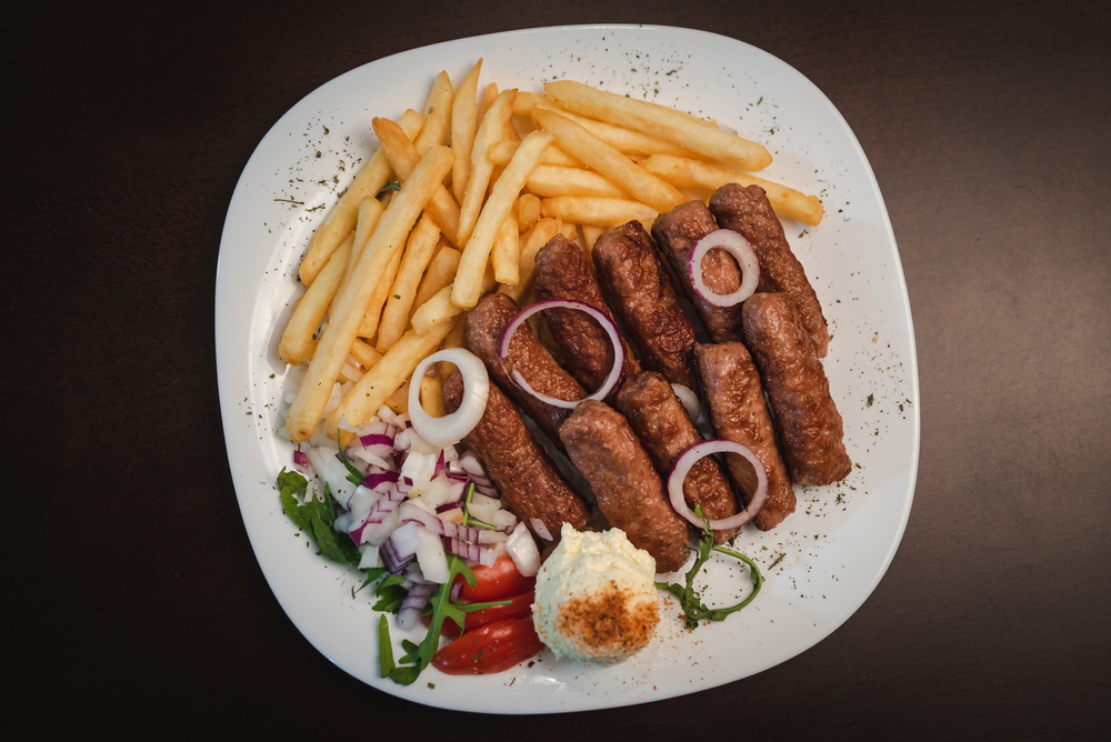 Typisches Essen und Trinken in Kroatien