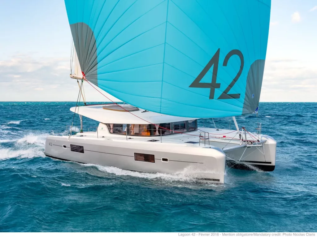The 6 Best Boats for Families – Enjoy the Ultimate Family Vacation 2 catamaran lagoon 42
